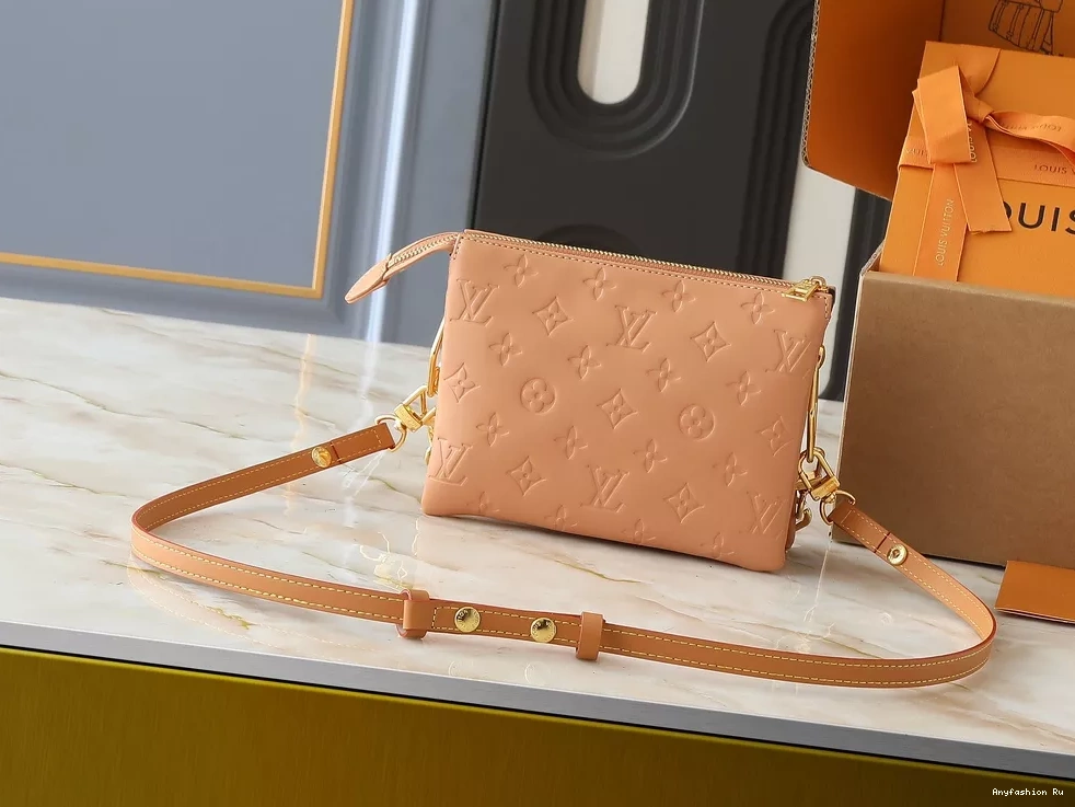 Resilient 6682 Messenger Vuitton Louis Bags For Women 1119